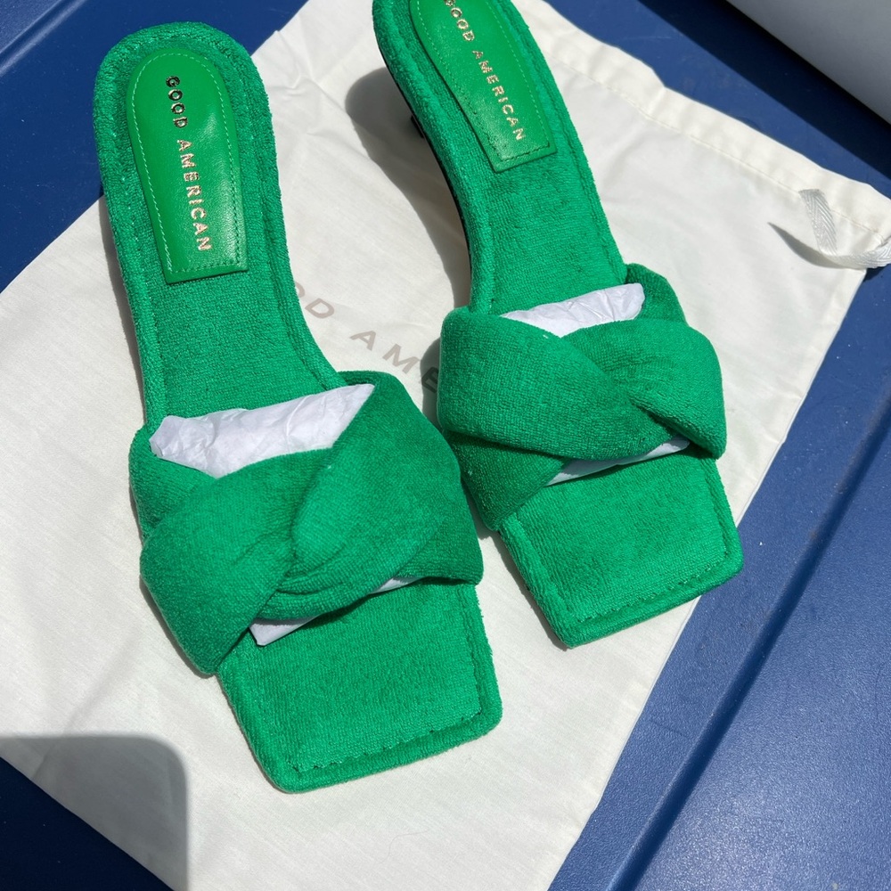 Good American Kelly Green Terry Cloth